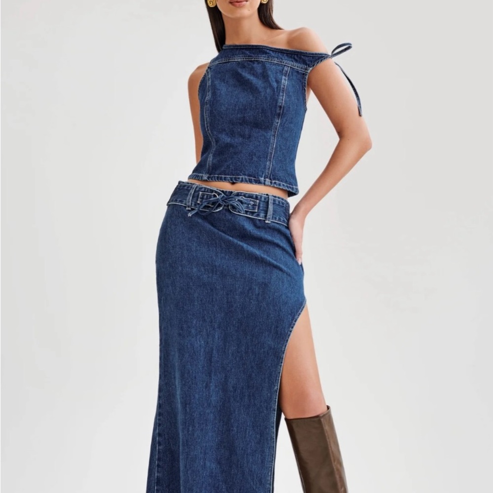 Denim Off Shoulder Top | Meshki